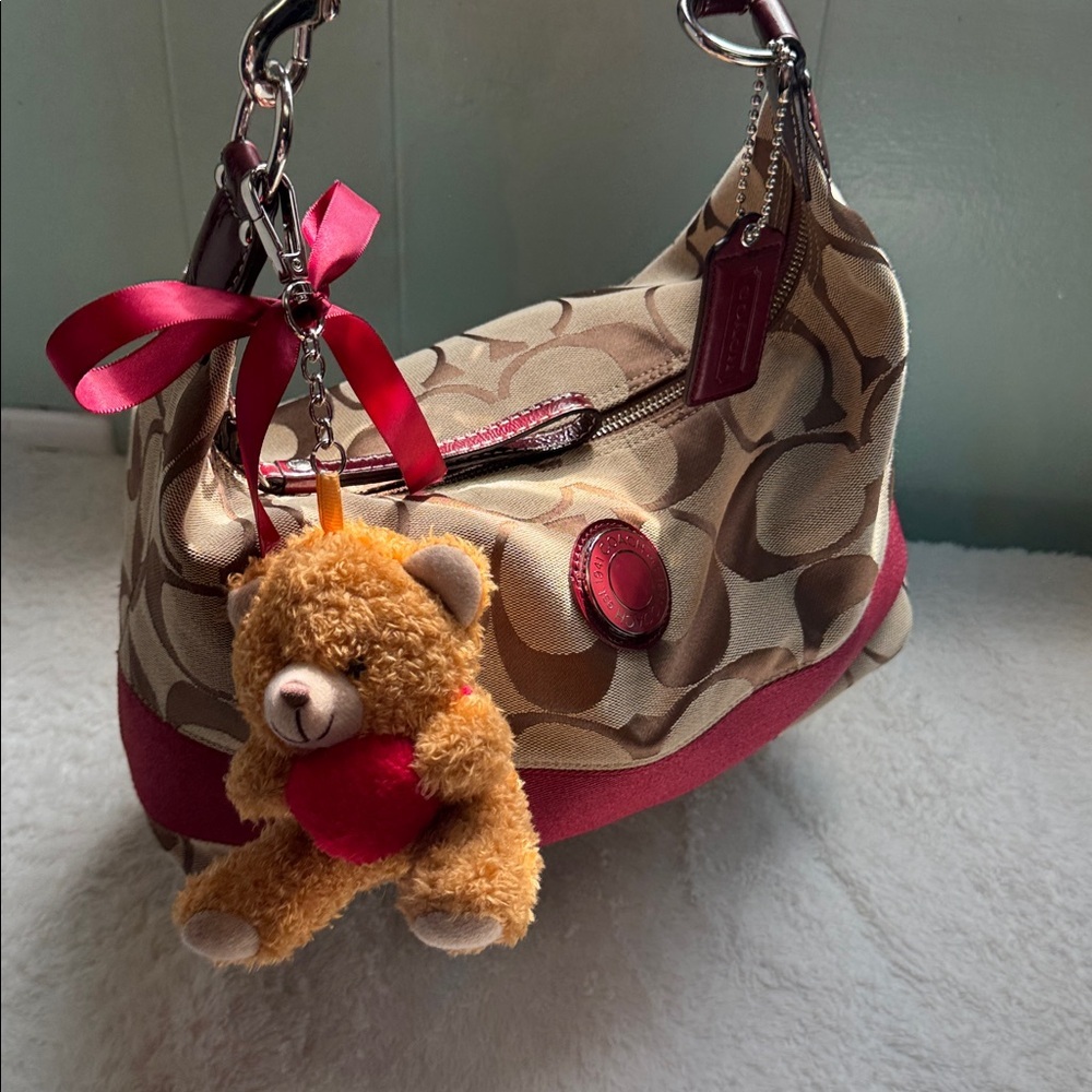 Coach Vintage Brown and Burgundy Signature Handbag - Picture 2 of 7